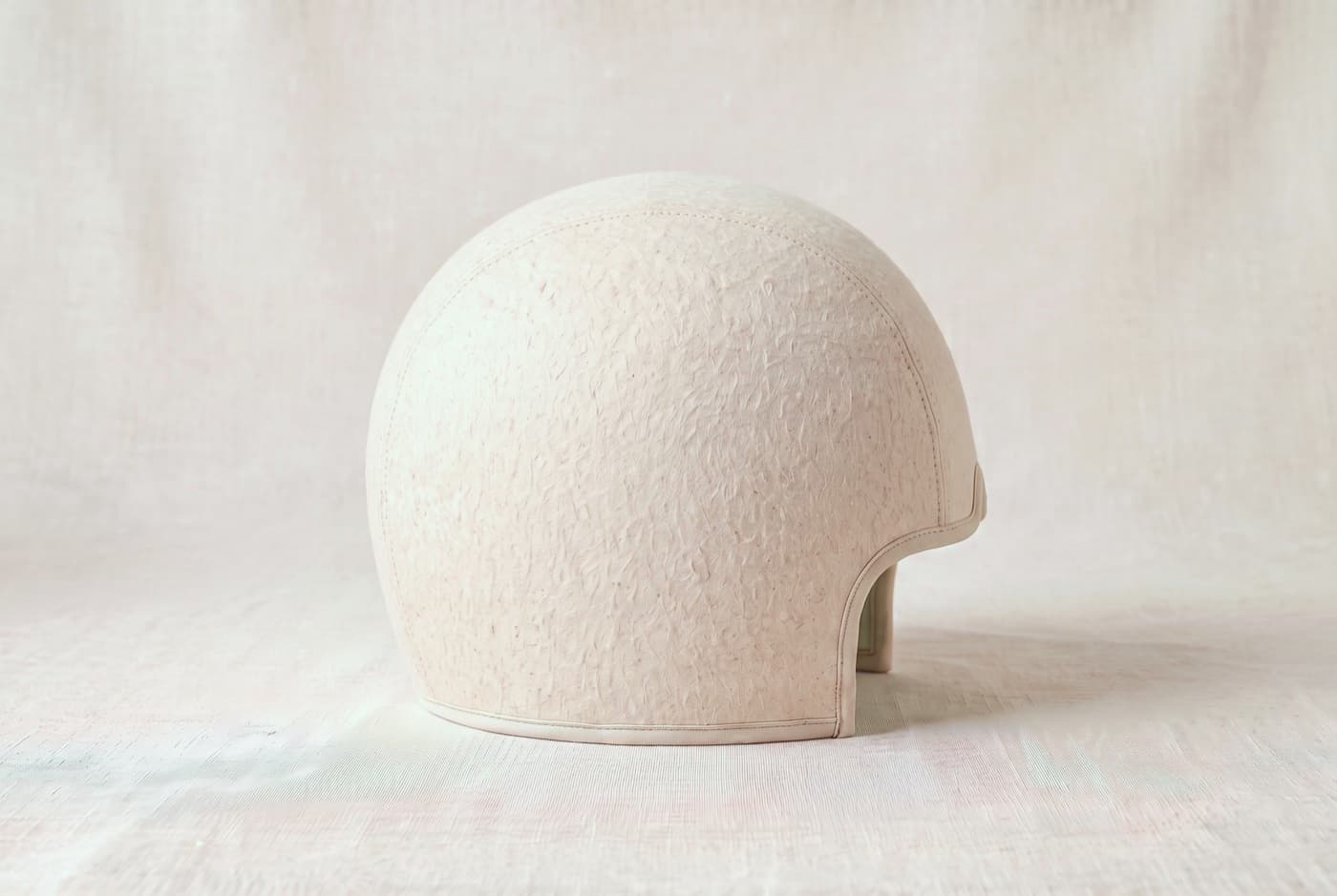soothelings Soothe Helmet — Minimal design profile